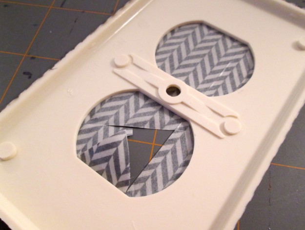 washi-tape-switchplate-step-9 (625 x 470)