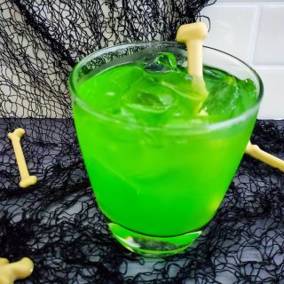 poison apple cocktail