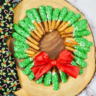 Christmas pretzel wreath